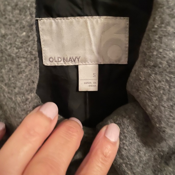 Coat - Picture 3 of 4